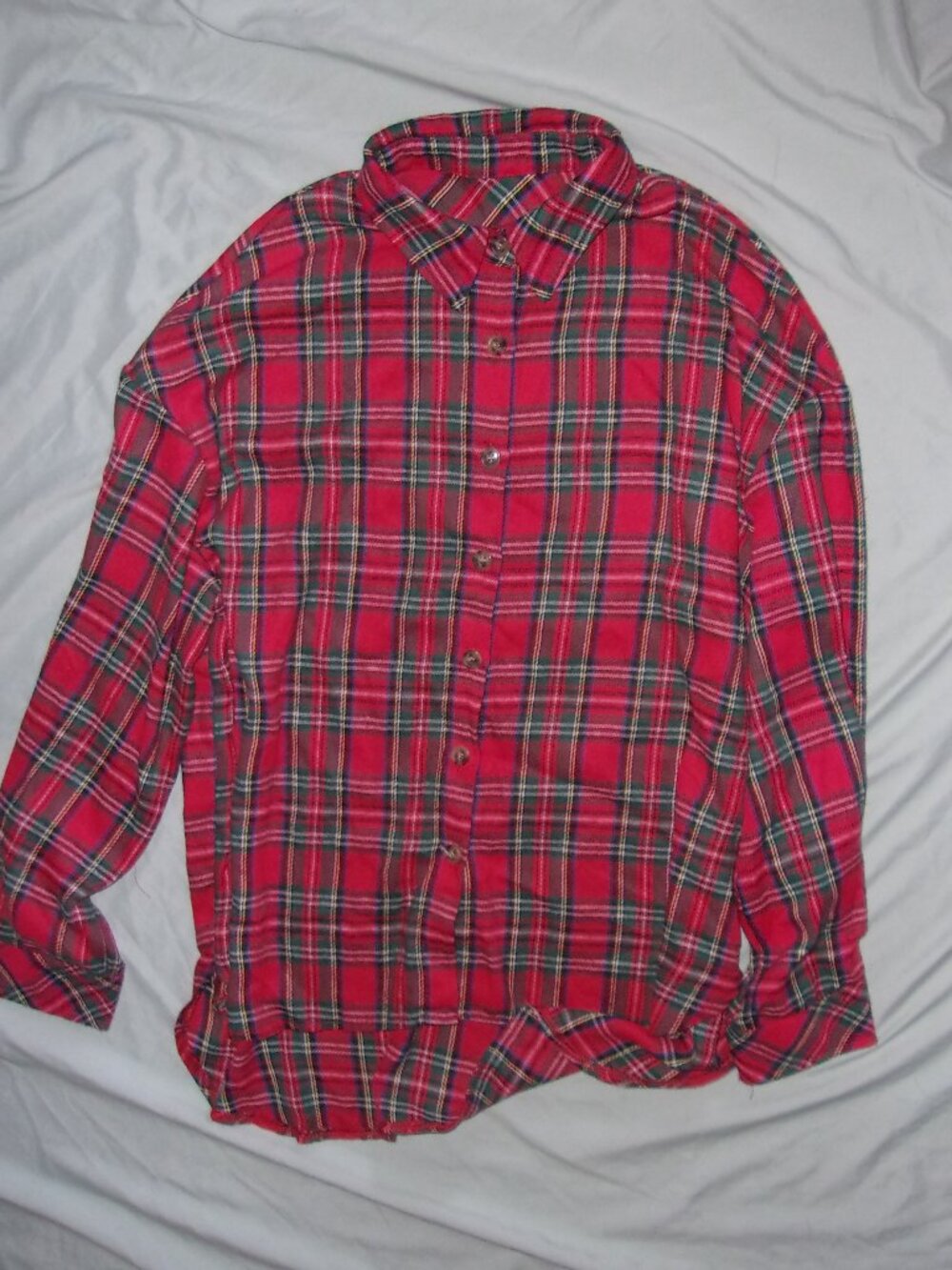 size large womens shirt button up red green   plaid shaket gorpcore